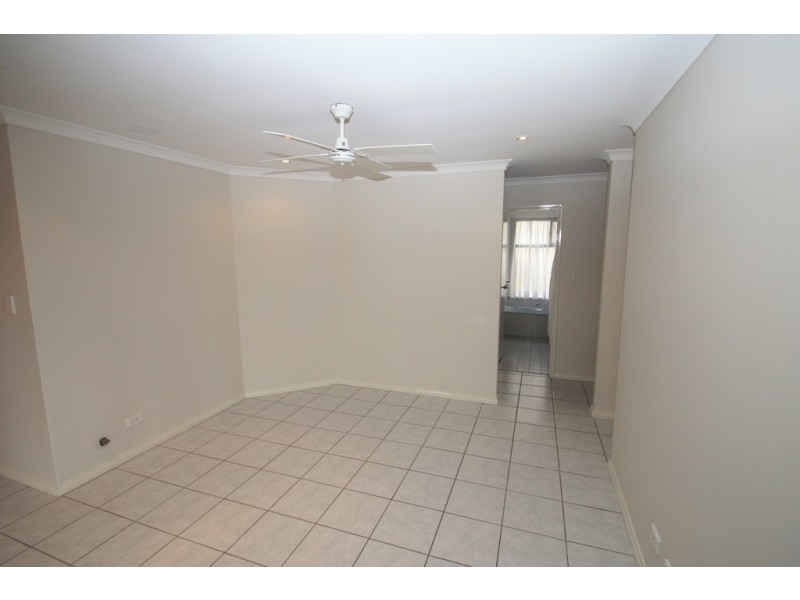 9 Peel Road, Coogee WA 6166