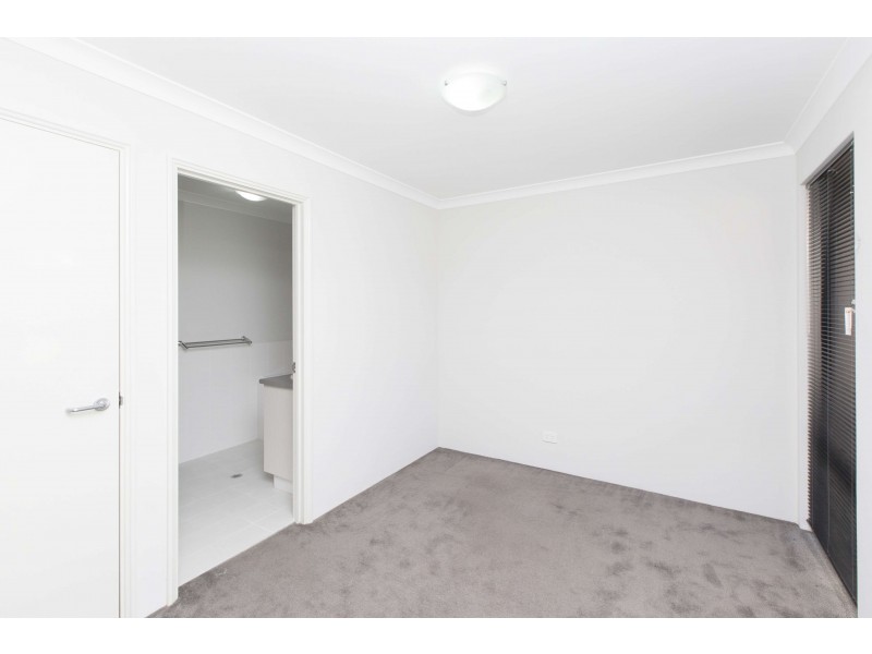 5/1 Desertpea Road, Beeliar WA 6164