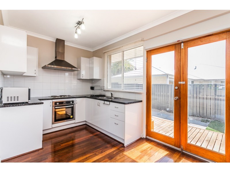 84 Edeline Street, Spearwood WA 6163