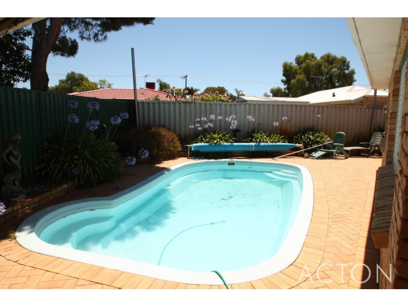 3 Rhus Court, Yangebup WA 6164
