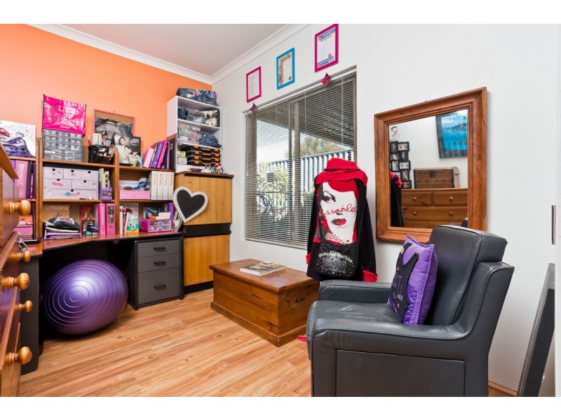 21 Bottrill Street, Hamilton Hill WA 6163