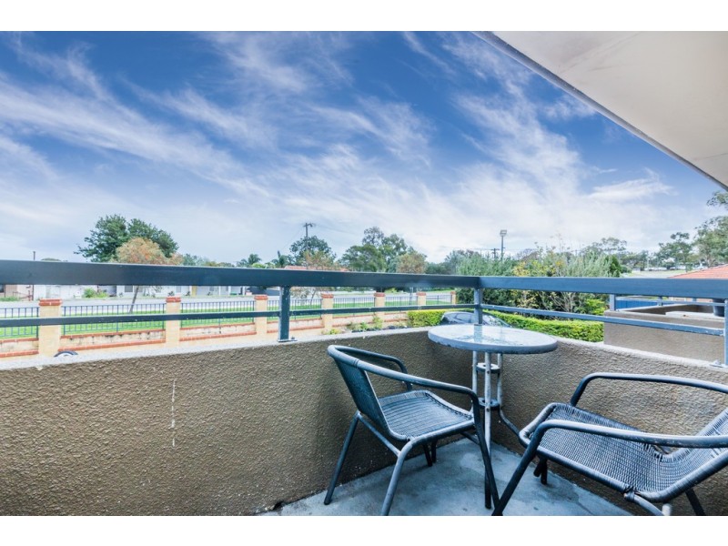 16/30 Lorraine Place, Hamilton Hill WA 6163