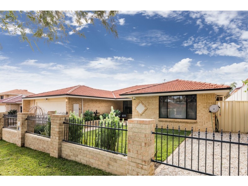 6 Peel Road, Coogee WA 6166