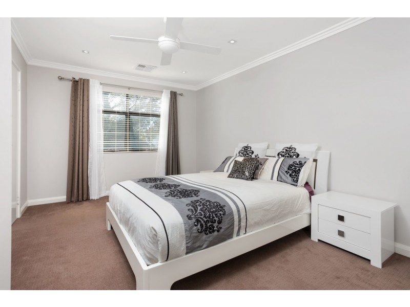 12 Burney Court, Kardinya WA 6163