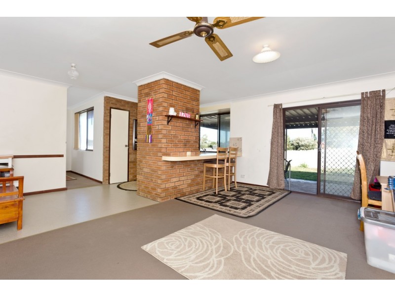 45 Pelican Ramble, Yangebup WA 6164