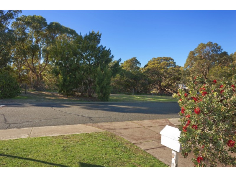 45 Pelican Ramble, Yangebup WA 6164