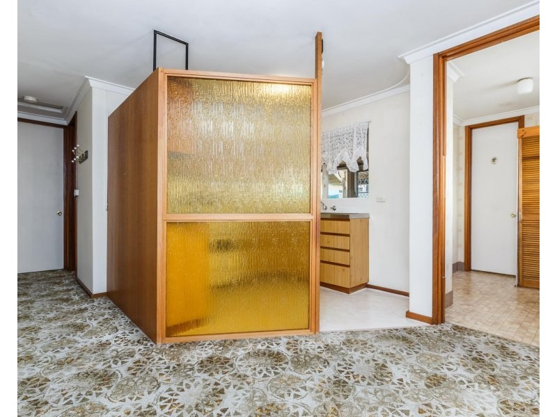 4B Bullfinch Street, Spearwood WA 6163