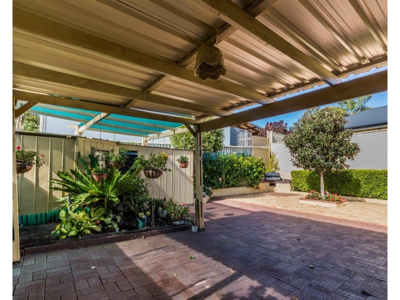 4B Bullfinch Street, Spearwood WA 6163