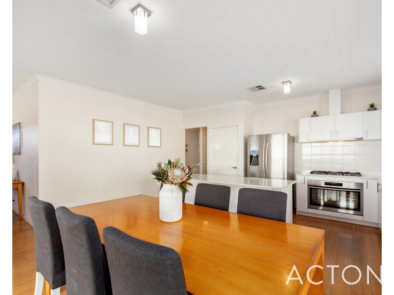 3/18 Apium Mews, Munster WA 6166