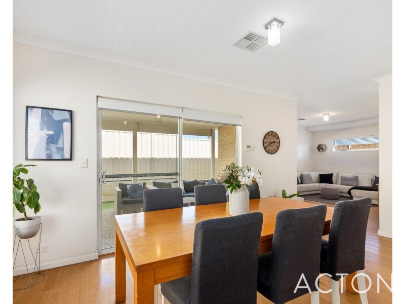 3/18 Apium Mews, Munster WA 6166