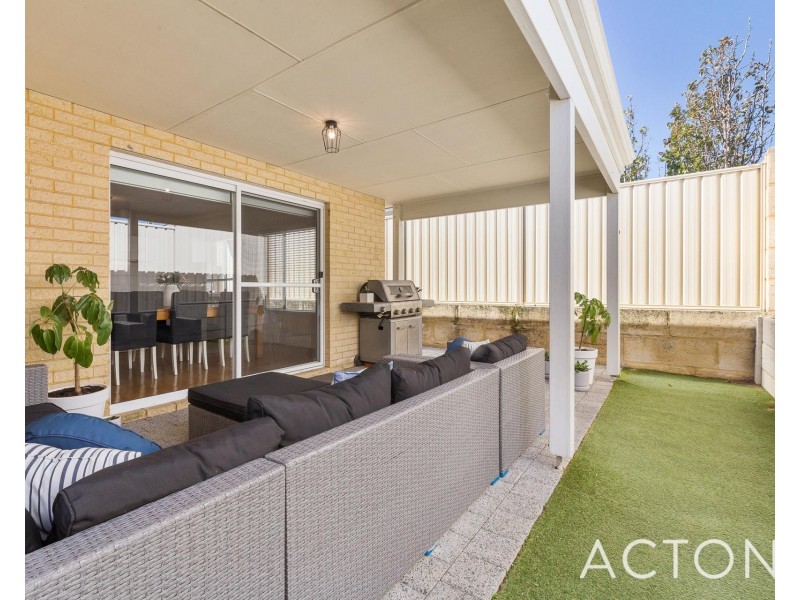 3/18 Apium Mews, Munster WA 6166