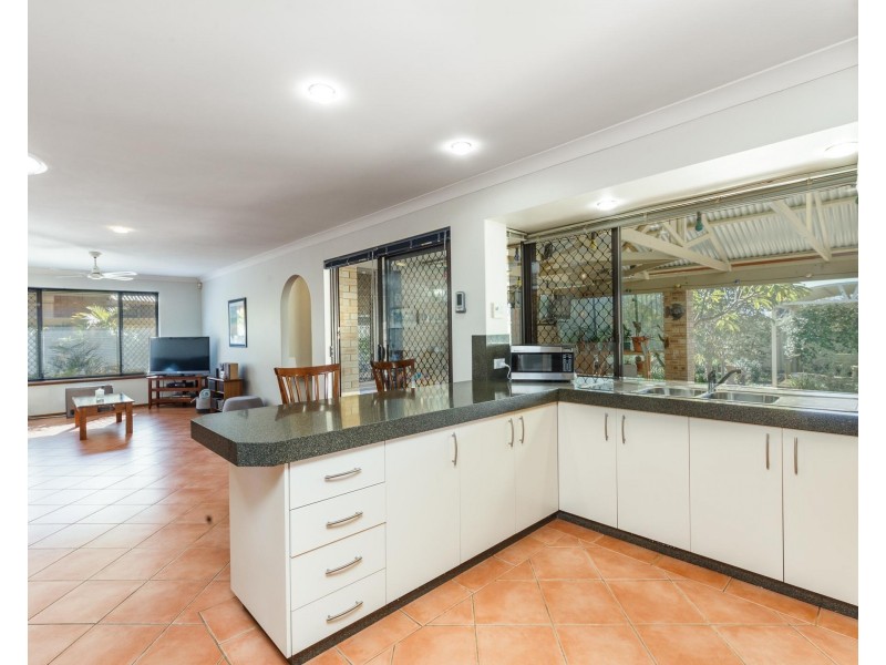 59 Petterson Avenue, Kardinya WA 6163