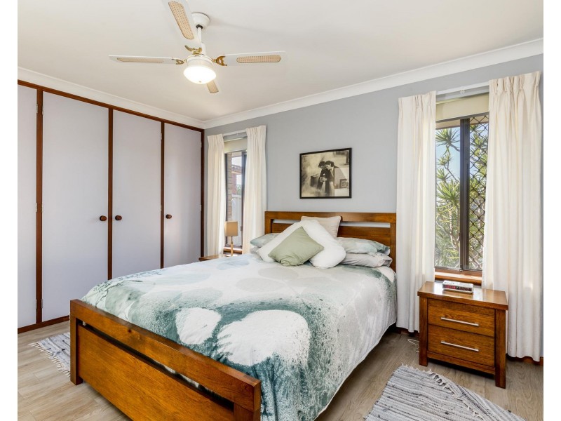 59 Petterson Avenue, Kardinya WA 6163