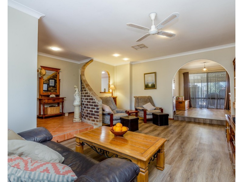 59 Petterson Avenue, Kardinya WA 6163