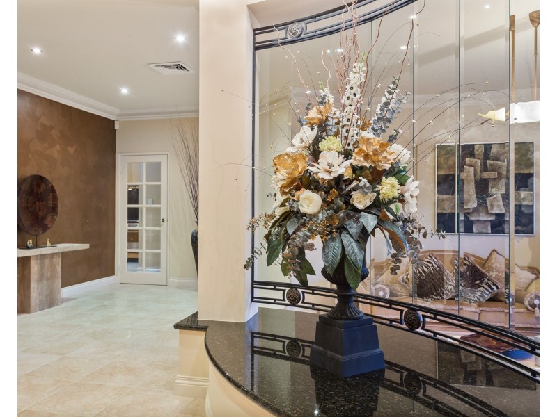 19 Longreach Parade, Coogee WA 6166