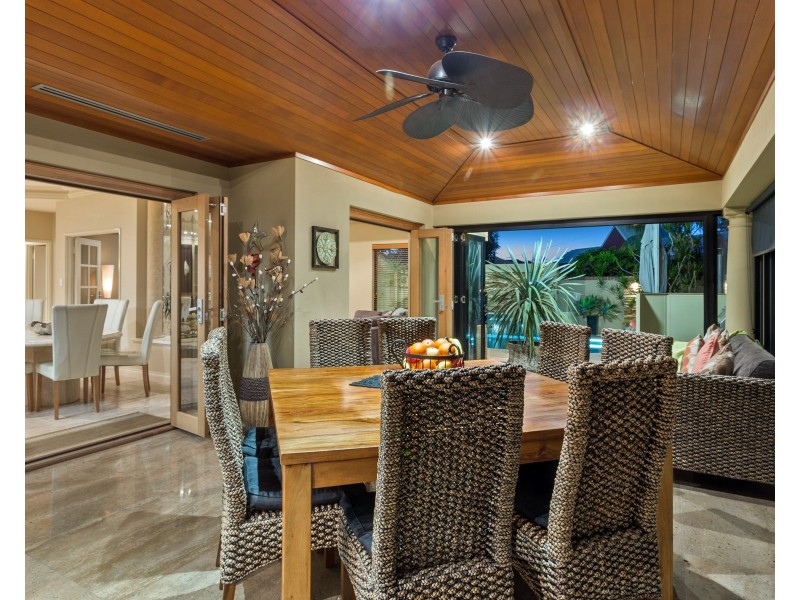 19 Longreach Parade, Coogee WA 6166