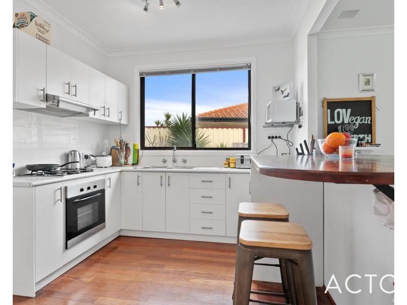 14 Bitton Street, Hamilton Hill WA 6163