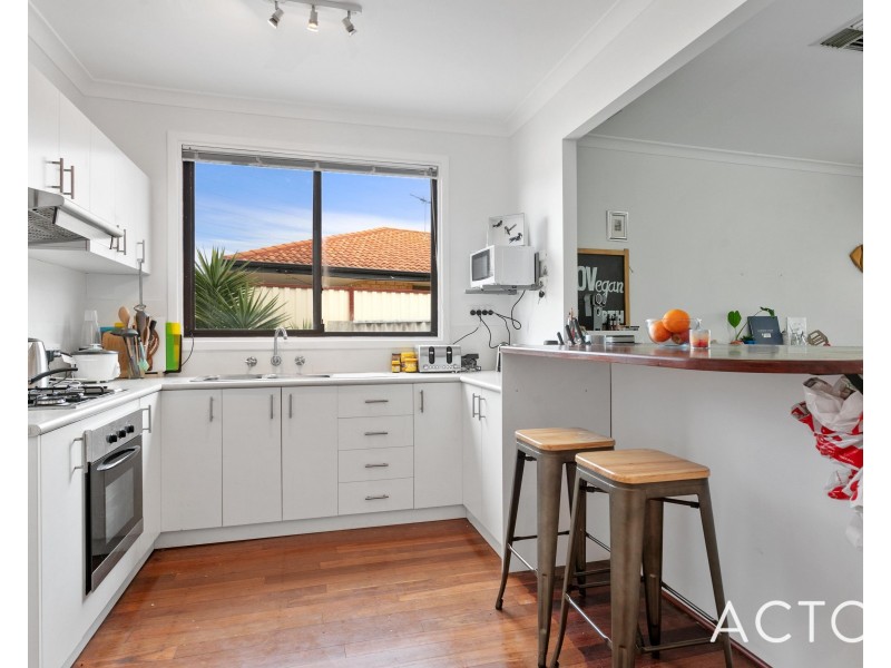 14 Bitton Street, Hamilton Hill WA 6163