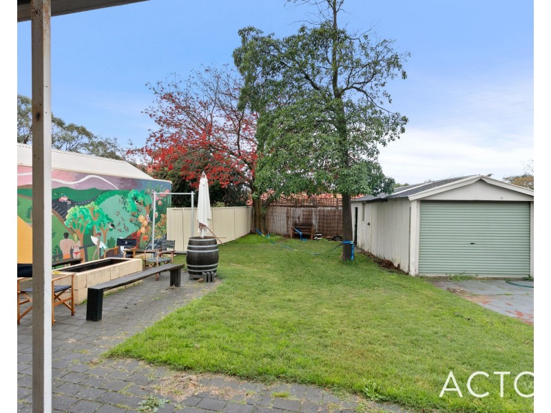 14 Bitton Street, Hamilton Hill WA 6163