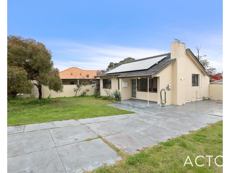 14 Bitton Street, Hamilton Hill WA 6163