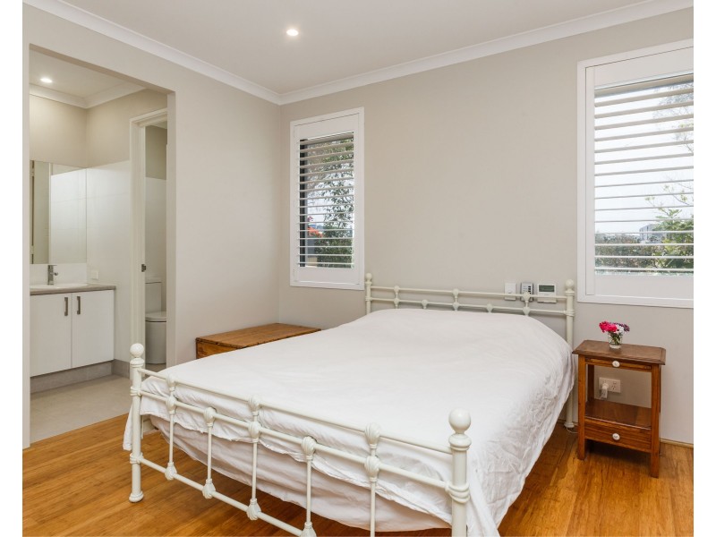 16 Pecorino Lane, Spearwood WA 6163