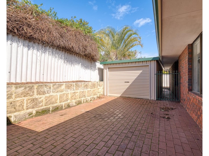 16 Banksia Place, Yangebup WA 6164