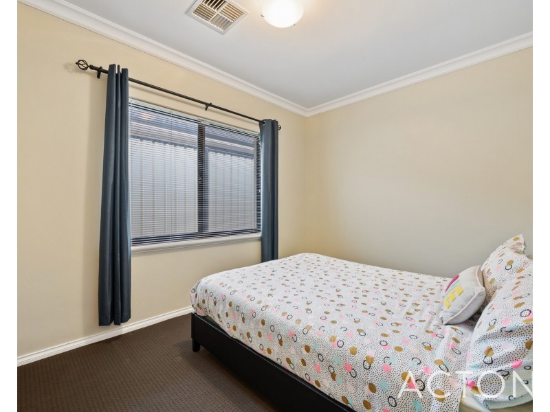 7 Howe Street, Beeliar WA 6164
