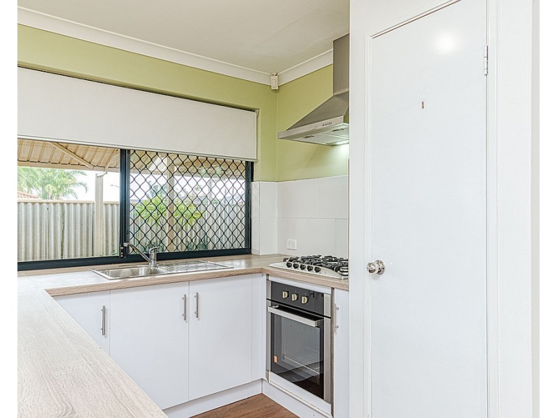 24 Starlight Pass, Seville Grove WA 6112