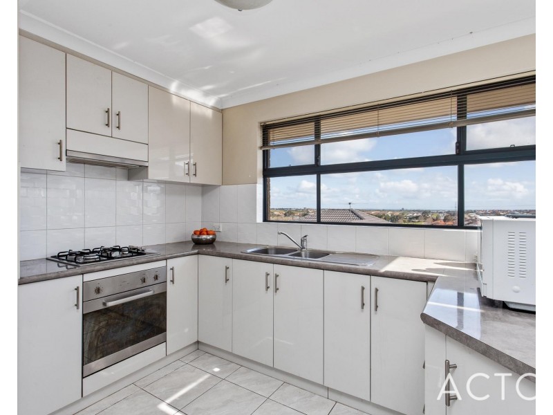 34 Panarea Crest, Yangebup WA 6164