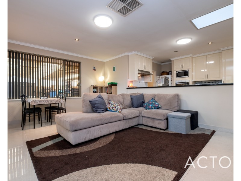 23 Hopkins Way, Spearwood WA 6163
