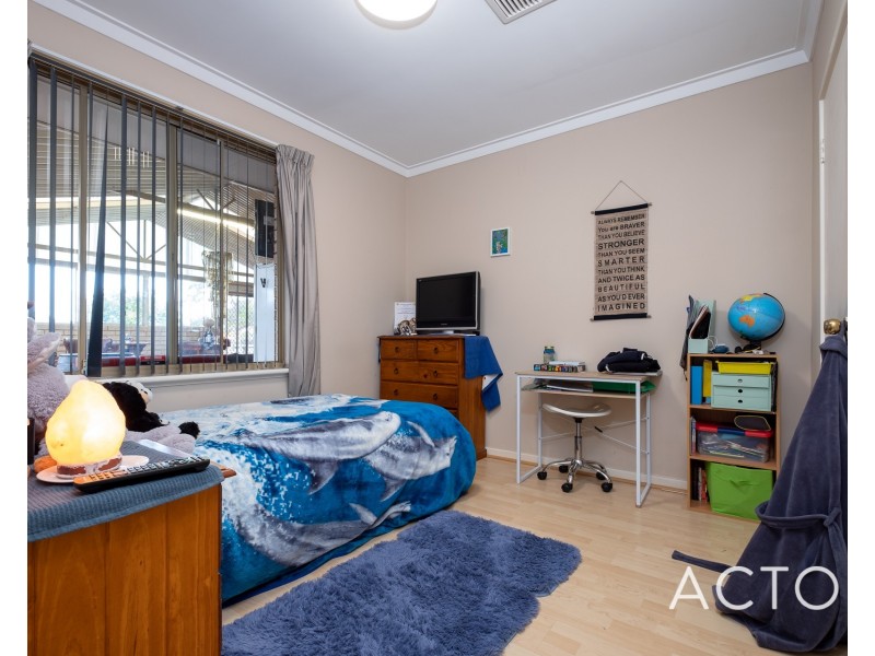 23 Hopkins Way, Spearwood WA 6163