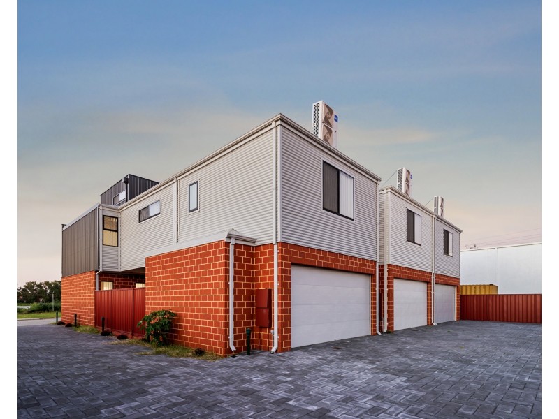 1/3 Garston Way, North Coogee WA 6163