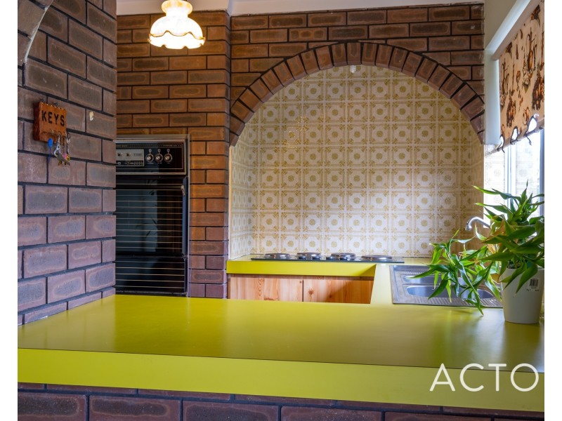 21 Steinbeck Place, Spearwood WA 6163