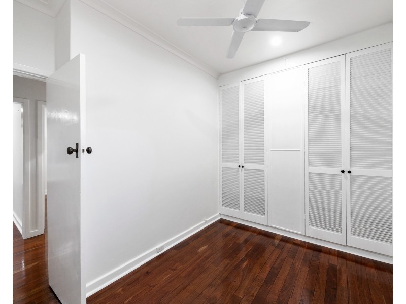 21 Hilory Street, Coolbellup WA 6163