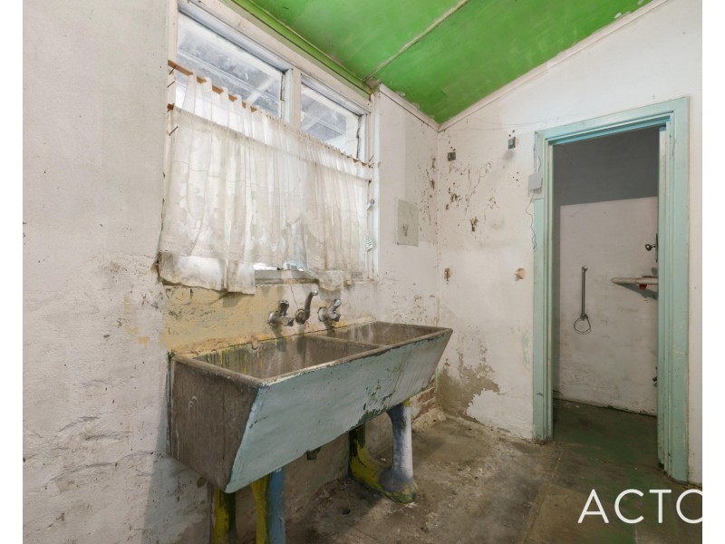 29 Burridge Way, Hamilton Hill WA 6163