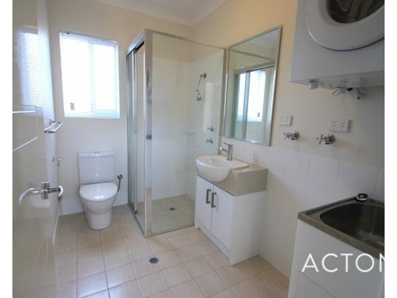 2/7 Goldsmith Road, Spearwood WA 6163