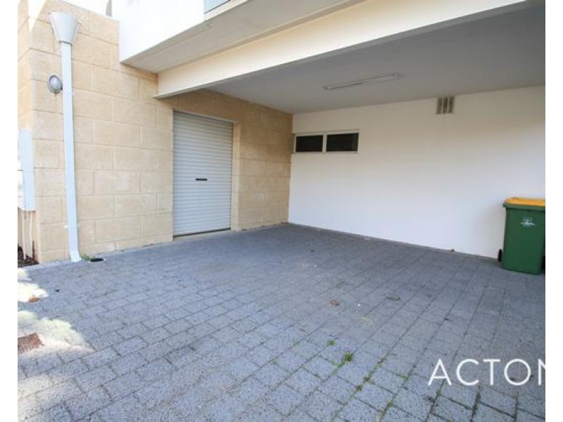 2/7 Goldsmith Road, Spearwood WA 6163