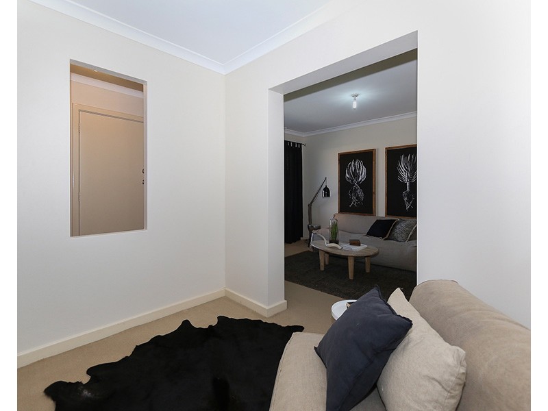 22C Alonso Street, Coolbellup WA 6163