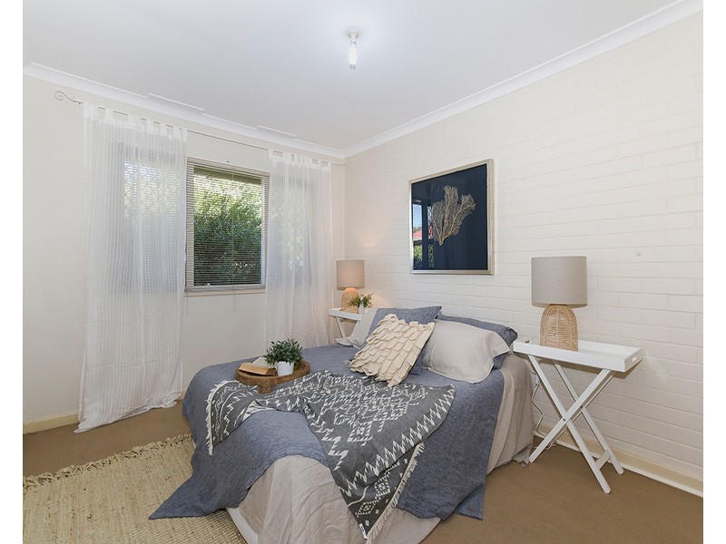 22C Alonso Street, Coolbellup WA 6163