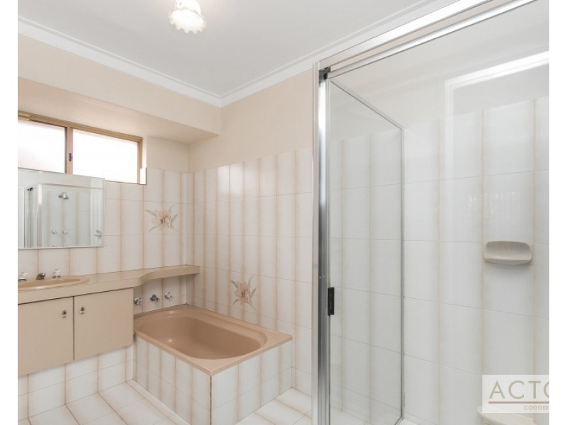 67 Barrington Street, Munster WA 6166