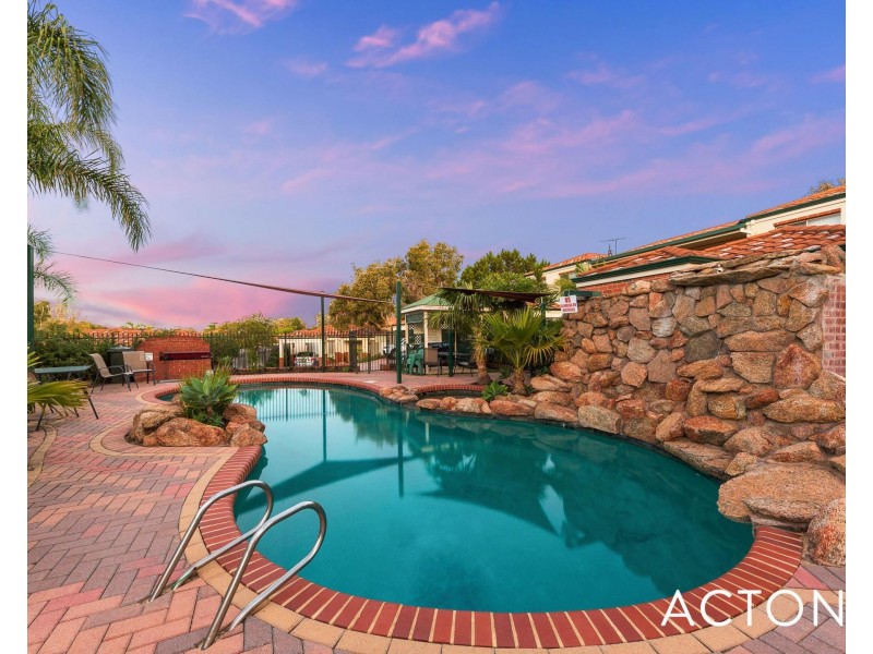 14/33 Paddington Court, Bibra Lake WA 6163