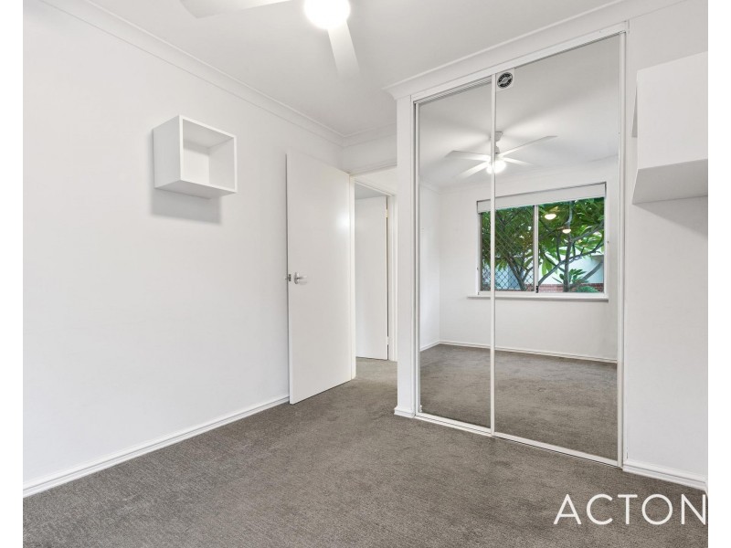14/33 Paddington Court, Bibra Lake WA 6163