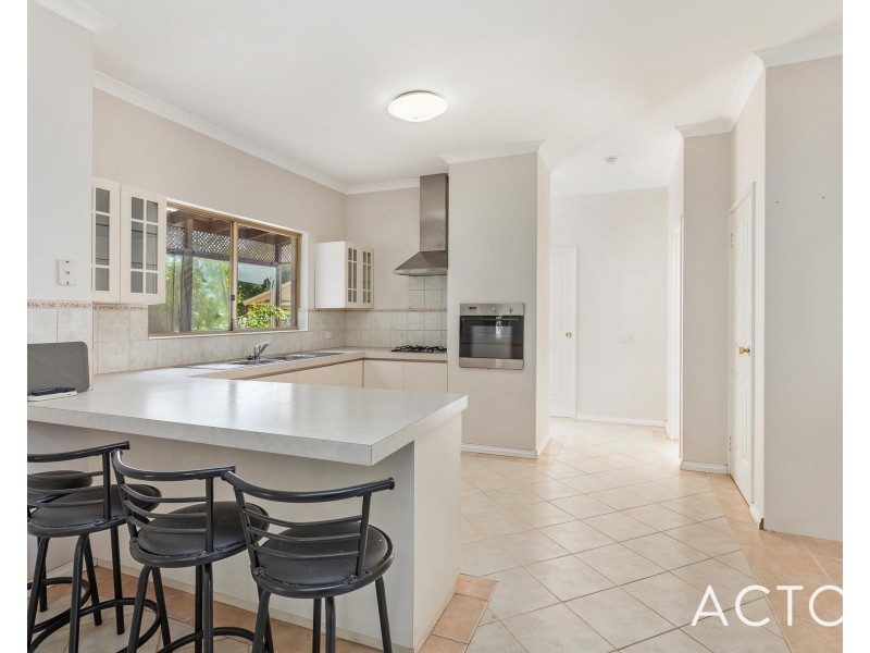 100 Verna Court, Cockburn Central WA 6164