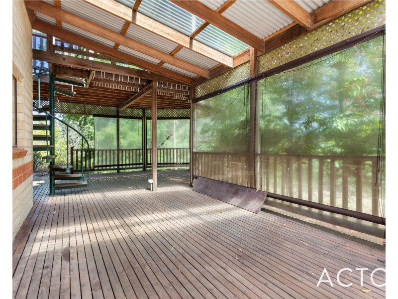 100 Verna Court, Cockburn Central WA 6164