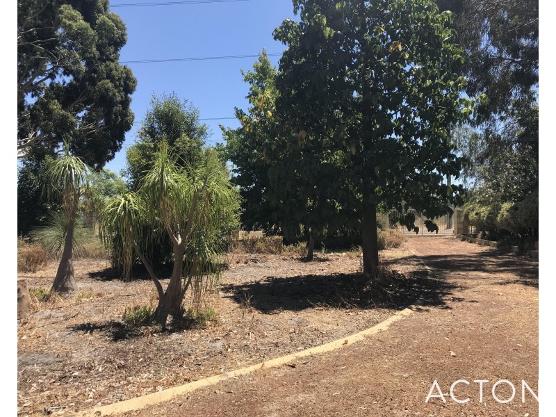 100 Verna Court, Cockburn Central WA 6164