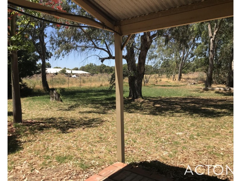 100 Verna Court, Cockburn Central WA 6164