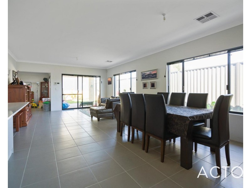 43 Yakas Chase, Spearwood WA 6163