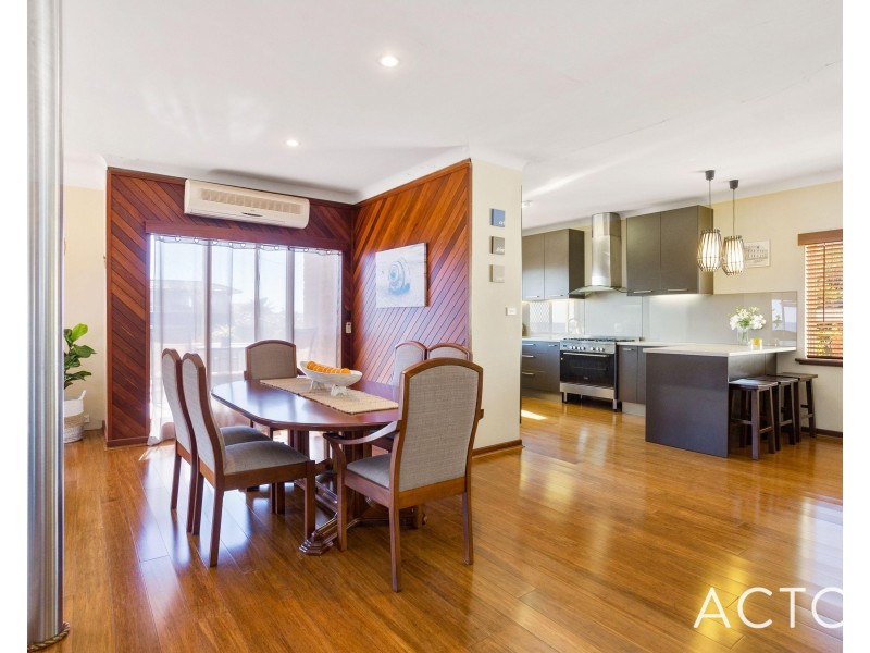 39 Beach Road, Coogee WA 6166