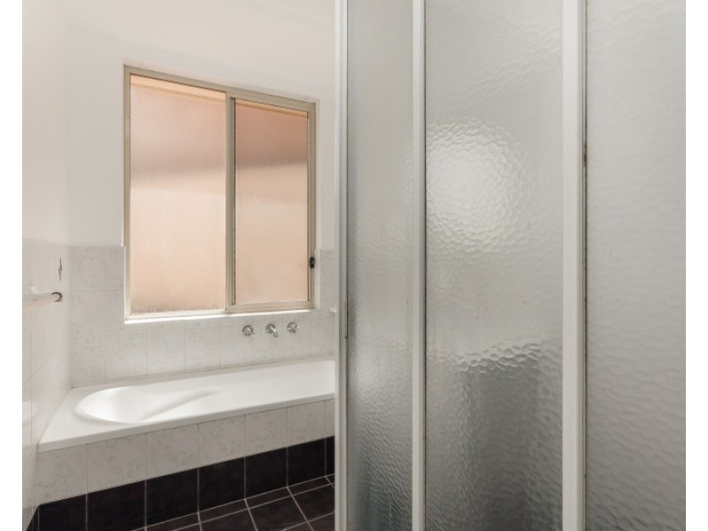 78A Pennlake Drive, Spearwood WA 6163