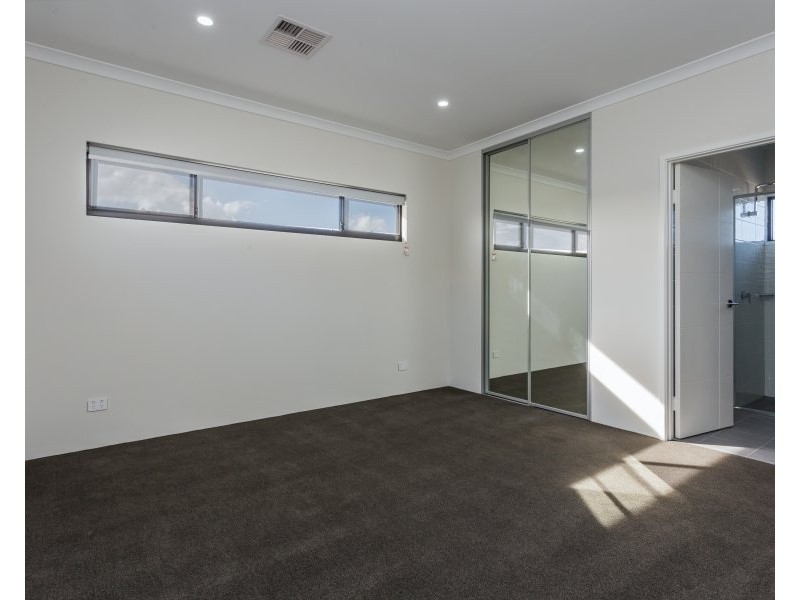 48 Medina Parade, North Coogee WA 6163